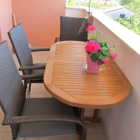 Apartment Jenny Tar-Vabriga